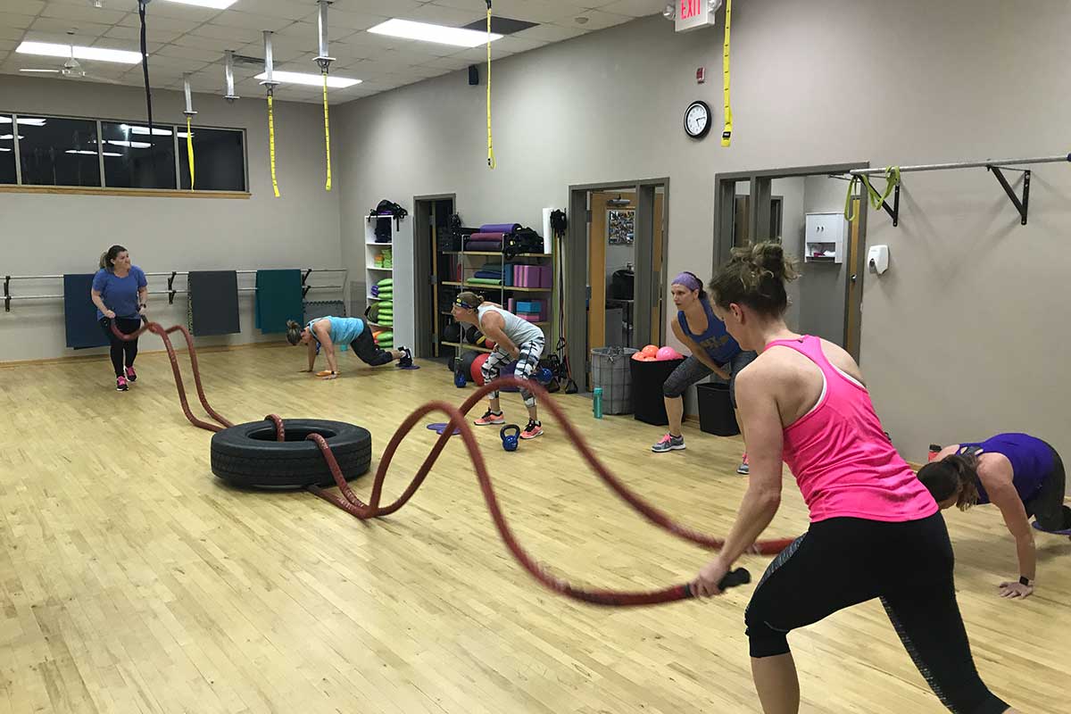 Get Fit with Friends! Partner BootCamp Workouts @Fit_Betty #fitness # workouts #fitfluential